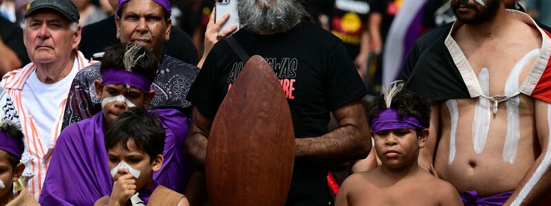 Die Kolonisierung war der Auftakt zur Unterdrückung der australischen Aborigines, einer der ältesten Kulturen der Welt. - Foto: Dean Lewins/AAP/dpa