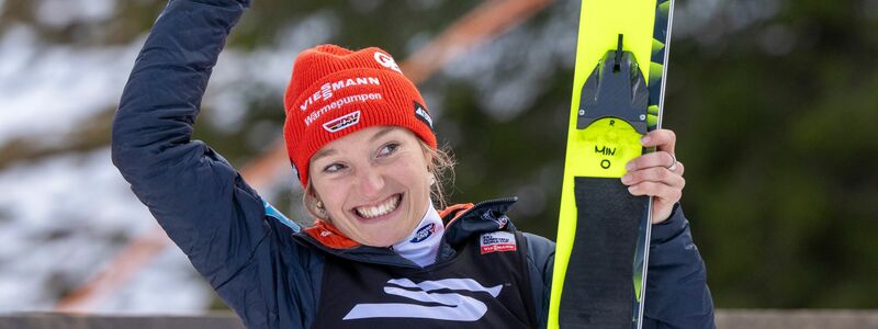 Katharina Schmid darf sich Hoffnungen auf die ehrenvolle Aufgabe als Fahnenträgerin machen. (Archivbild) - Foto: Urs Flueeler/KEYSTONE/dpa