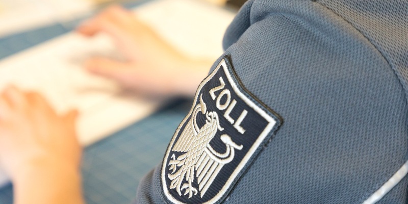 HZA-N: Freiheitsstrafe für Schleuser - Foto: Zoll, presseportal.de