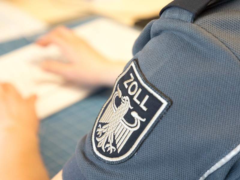 HZA-N: Freiheitsstrafe für Schleuser - Foto: Zoll, presseportal.de