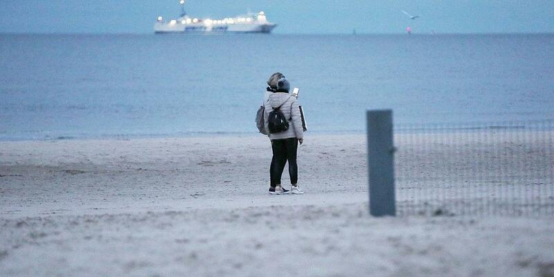 Spaziergänger an der Grenze zwischen Deutschland und Polen (Archiv) - Foto: via dts Nachrichtenagentur