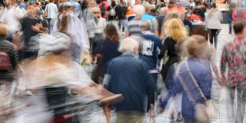 Wie leben die Menschen in Deutschland? Dieser Frage wollen Statistiker auf den Grund gehen. (Symbolbild) - Foto: Jan Woitas/dpa