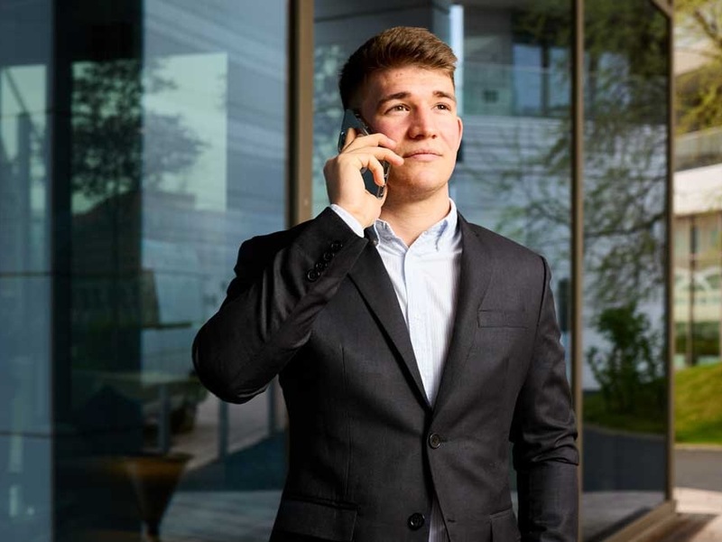 Abwarten ist keine Strategie: Warum Industrieunternehmen jetzt aktiv Neukunden gewinnen müssen – Julian Gatscher von gatscher media mit klaren Worten - Foto: presseportal.de