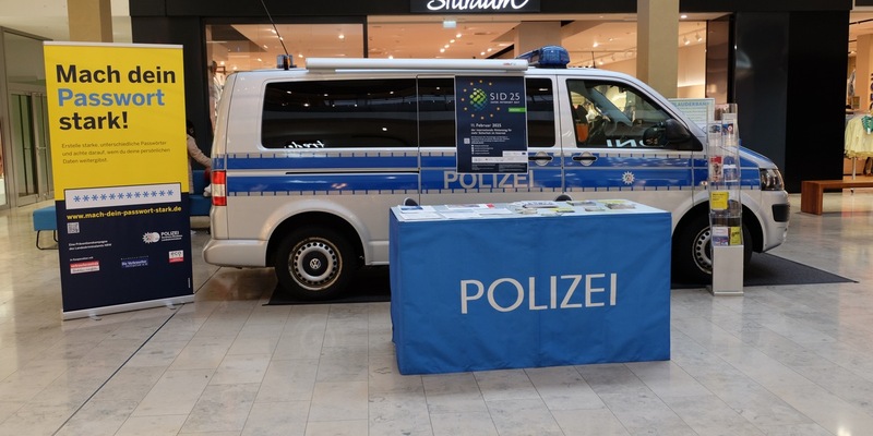 POL-RBK: Bergisch Gladbach - Beratungsangebot der Kriminalprävention in der RheinBerg-Galerie wird auch 2026 fortgesetzt - Foto: presseportal.de