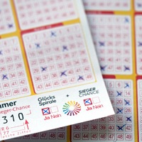 Sieger-Chance-Spielteilnehmerin aus Bayern gewinnt zehn Jahre lang 5.000 Euro monatlich - Foto: presseportal.de