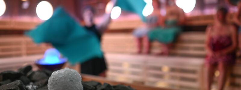 Nacktaufnahmen in einer Sauna sind bislang nicht strafbar. (Symbolbild) - Foto: Lars Penning/dpa