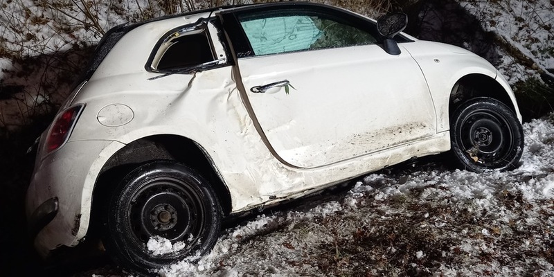 FW-OLL: Verkehrsunfall mit eingeklemmter Person in Achternmeer - Foto: presseportal.de