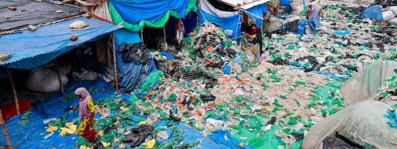 Die wichtigsten gesundheitsschädlichen Auswirkungen des Plastikzyklus sind den Daten zufolge globale Erwärmung und Feinstaub. (Archivbild) - Foto: Suvra Kanti Das/ZUMA Press Wire/dpa