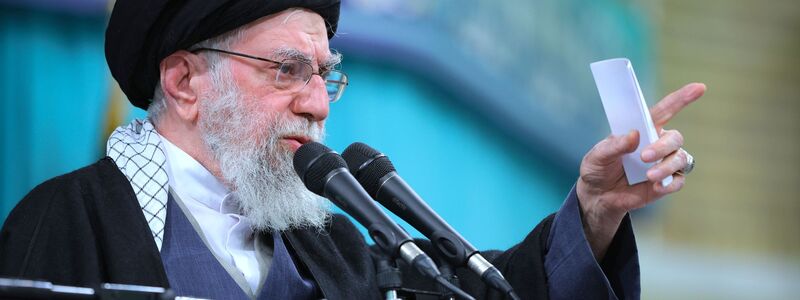 Irans oberster Führer Ajatollah Ali Chamenei hatte Trump als «Verbrecher» bezeichnet. (Archivbild) - Foto: Uncredited/Office of the Iranian Supreme Leader/AP/dpa