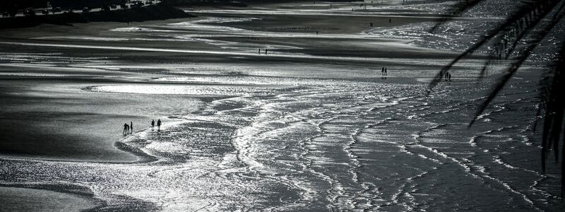 Nach dem Kentern eines Bootes im Oman sind drei französische Touristen gestorben. (Symbolbild) - Foto: Kay Nietfeld/dpa