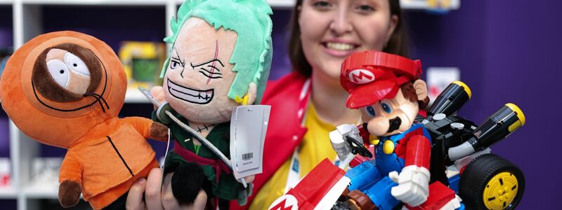 Sammelfiguren sind laut der Messe bei erwachsenen Fans beliebt. - Foto: Daniel Karmann/dpa