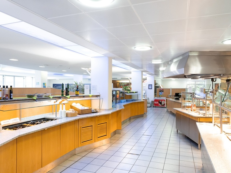 Neuauftrag für Catering bei Luftfahrtunternehmen / Klüh übernimmt Mitarbeitergastronomie bei Hutchinson PFW Aerospace - Foto: presseportal.de