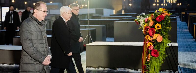 Auch in Deutschland wurde der Opfer des NS-Terrors gedacht. - Foto: Christoph Soeder/dpa