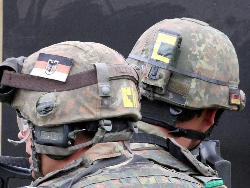 Bundeswehr-Helme (Archiv) - Foto: via dts Nachrichtenagentur