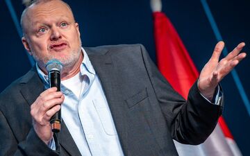 Raab versucht es nun im Windschatten des RTL-Dschungels (Archiv). - Foto: Jens BĂĽttner/dpa