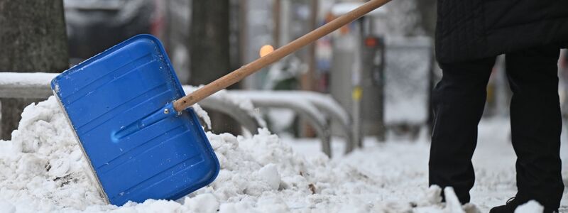 In einigen Regionen Deutschlands hat es in diesem Winter viel geschneit - trotzdem sind die Böden trockener als sonst und das Grundwasser nicht erholt, so Marx. (Archivbild) - Foto: David Hammersen/dpa