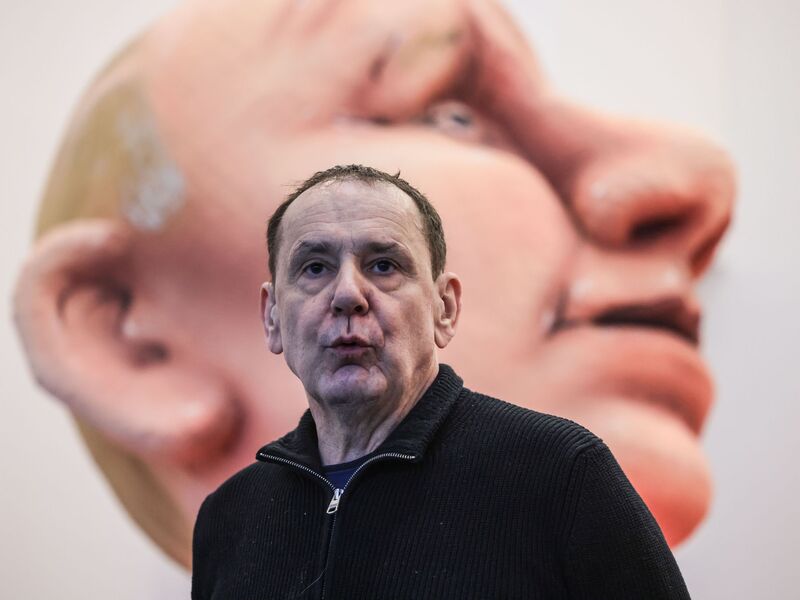 Tilly vor Putin-Figur (Archivbild) - Foto: Oliver Berg/dpa