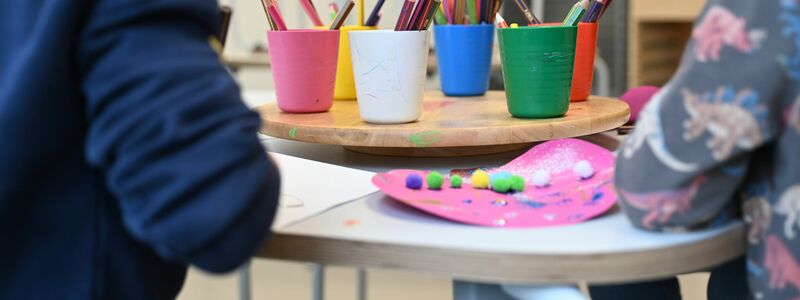 Nur in wenigen Kitas ist die Personalausstattung laut einer Studie optimal. (Archivbild)  - Foto: Maximilian von Klenze/dpa