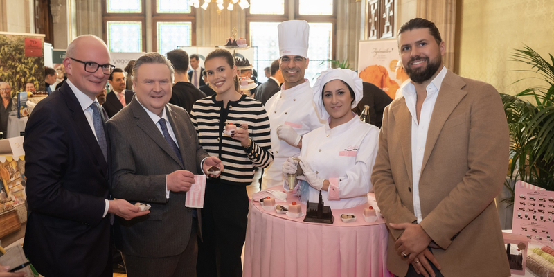 AÏDA am Flughafen Wien - Foto: David Bohmann über pressetext.de