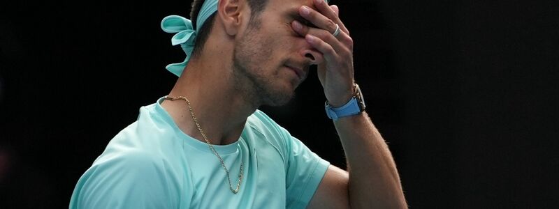 Lorenzo Musetti konnte sein Verletzungspech nicht fassen. - Foto: Asanka Brendon Ratnayake/AP/dpa