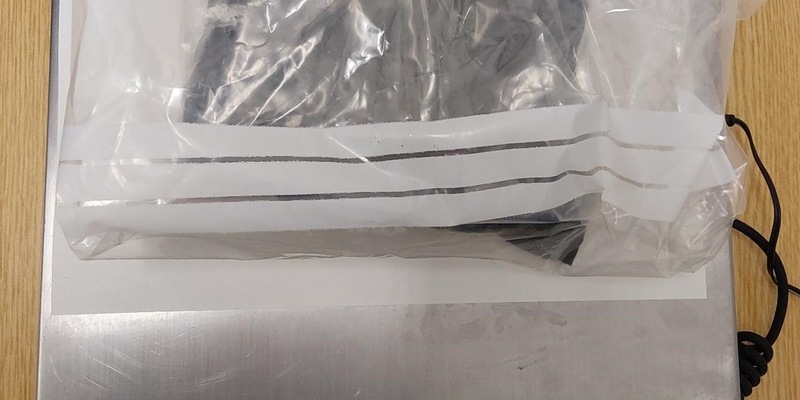 BPOL NRW: Reisender mit 580 Gramm Kokain in einem grenzüberschreitenden Reisebus auf der Autobahn 3 festgenommen - Foto: presseportal.de