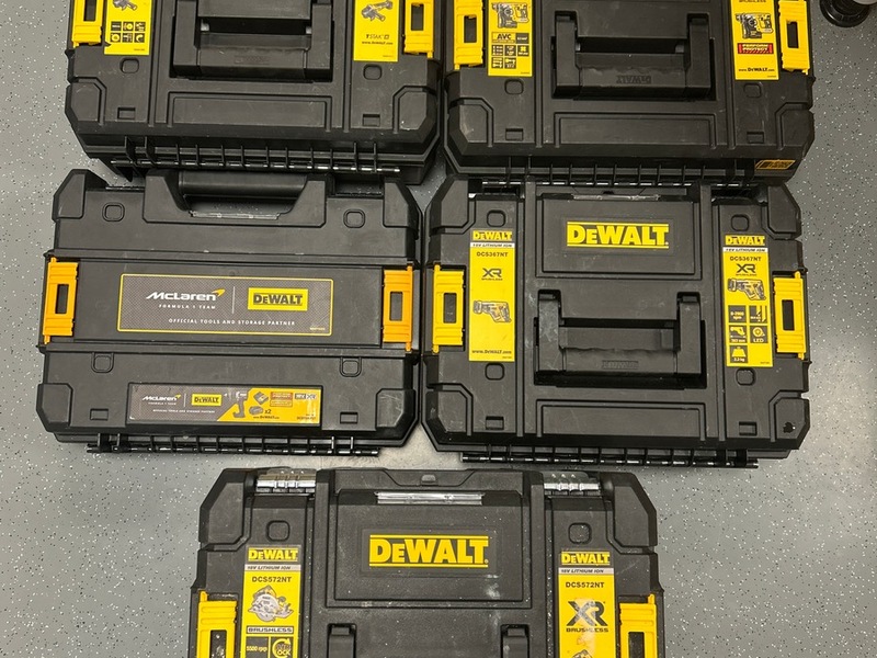 Mittelhessen: WETTERAUKREIS: + Besitzer von Werkzeugkoffer gesucht + Schmuck und Sporttasche in Ober-Mörlen erbeutet + - Foto: presseportal.de