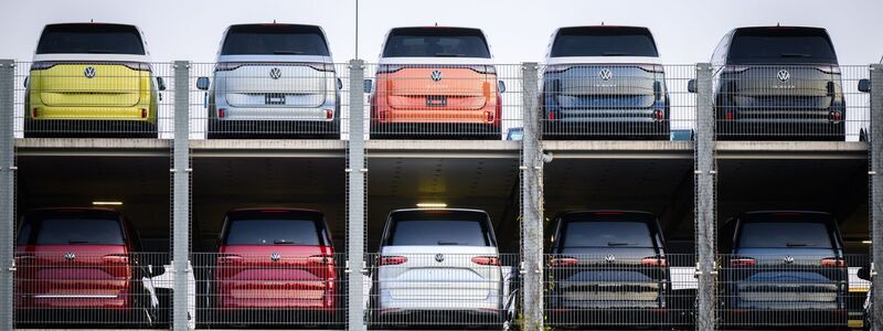 Insbesondere die VW-Gruppe hat ihren Marktanteil in Europa gesteigert. (Archivbild) - Foto: Julian Stratenschulte/dpa