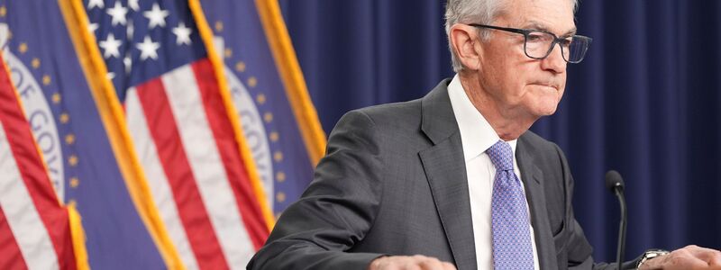 Für Fed-Chef Jerome Powell gab es auch schon angenehmere Zeiten. (Archivbild) - Foto: Jacquelyn Martin/AP/dpa