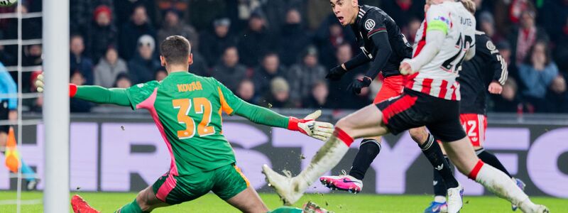 Jamal Musiala(M) trifft platziert und wuchtig zum 1:0. - Foto: Rolf Vennenbernd/dpa