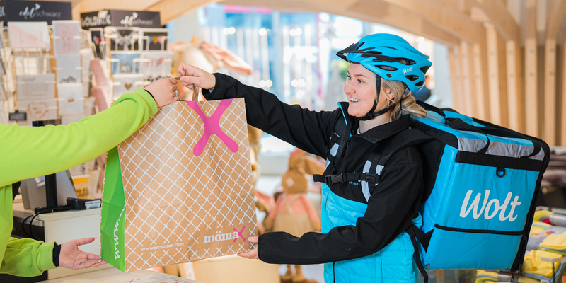 Kooperation Mömax/Wolt - Foto: Wolt/Marvin Strauss über pressetext.de