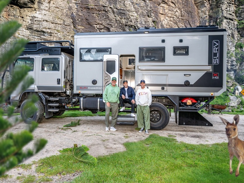 Frank Rosin Ali Güngörmüs Alexander Kumptner Roadtrip Australien - Foto: Joyn/Richard Lowe, presseportal.de