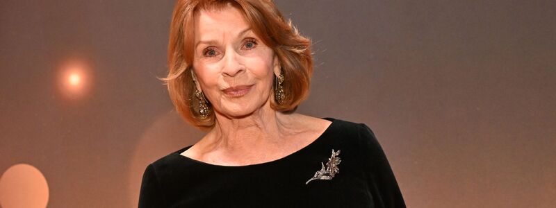 Senta Berger spielt im neuen Film ihres Sohnes Simon Verhoeven mit. (Archivbild) - Foto: Peter Kneffel/dpa