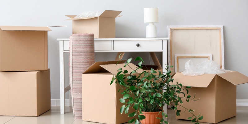 Lagerräume - Foto: @serezhny