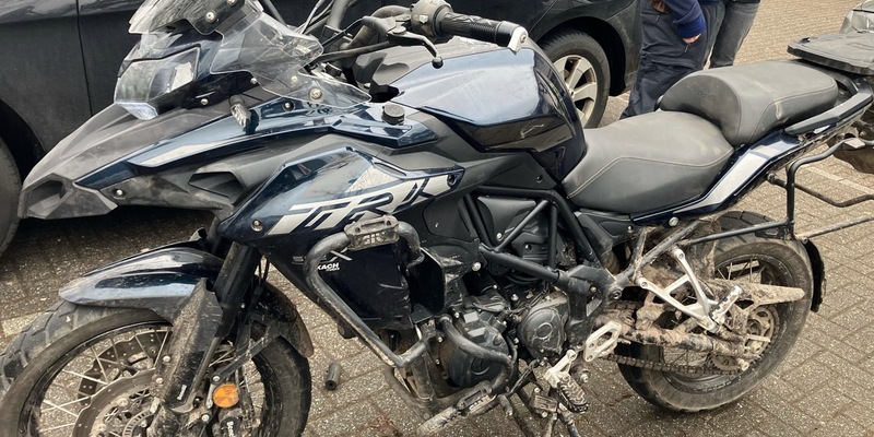 POL-RBK: Bergisch Gladbach - 17-Jähriger mit Sozius unter BtM-Einfluss auf Motorrad unterwegs - Mehrere Strafanzeigen aufgenommen - Foto: presseportal.de