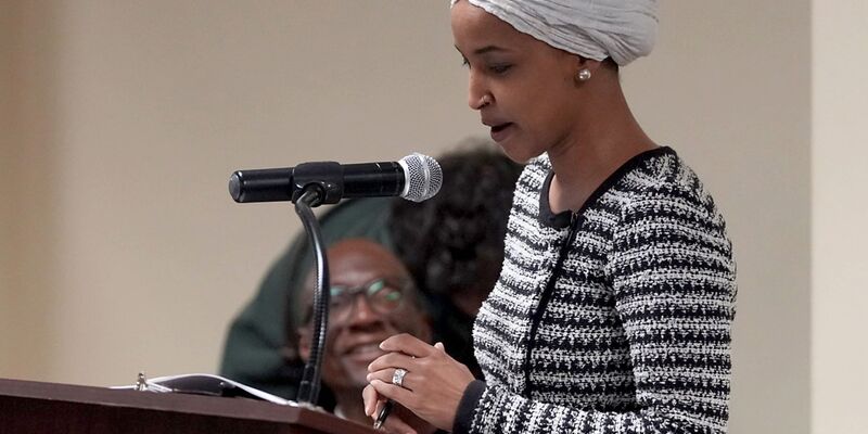 Sie wurde bei einer Rede aus dem Publikum attackiert - die demokratische Abgeordnete Ilhan Omar. (Archivbild) - Foto: Richard Tsong-Taatarii/Star Tribune via AP/dpa