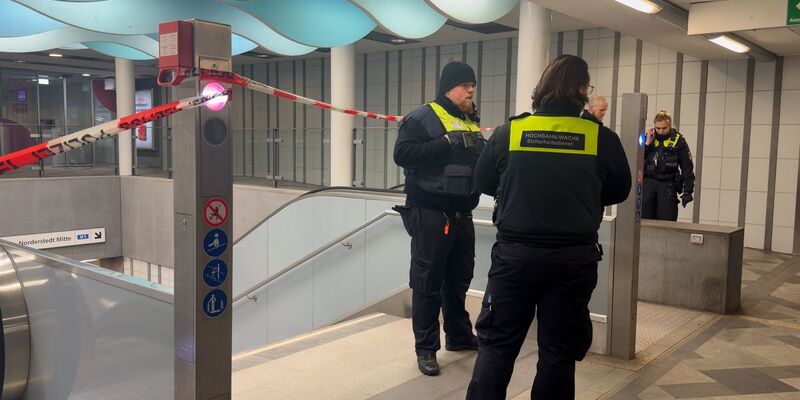 Nach dem tödlichen Vorfall in Hamburg ermittelt die Mordkommission. (Symbolbild) - Foto: Fabian Höfig/NEWS5/dpa