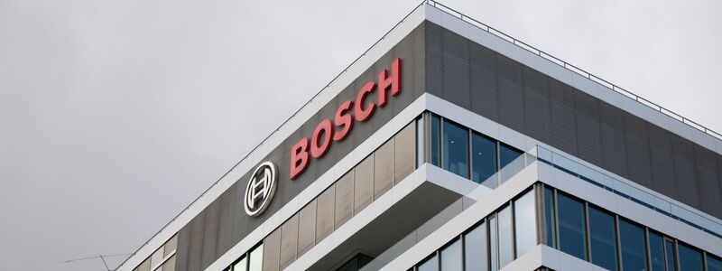 Bosch steht unter Druck - der Gewinn ist weiter eingebrochen. (Archivbild) - Foto: Marijan Murat/dpa