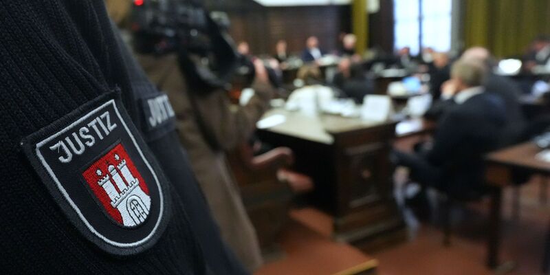 Es ist bereits der 34. Tag im Prozess um die Entführung der Block-Kinder. - Foto: Marcus Brandt/Pool dpa/dpa