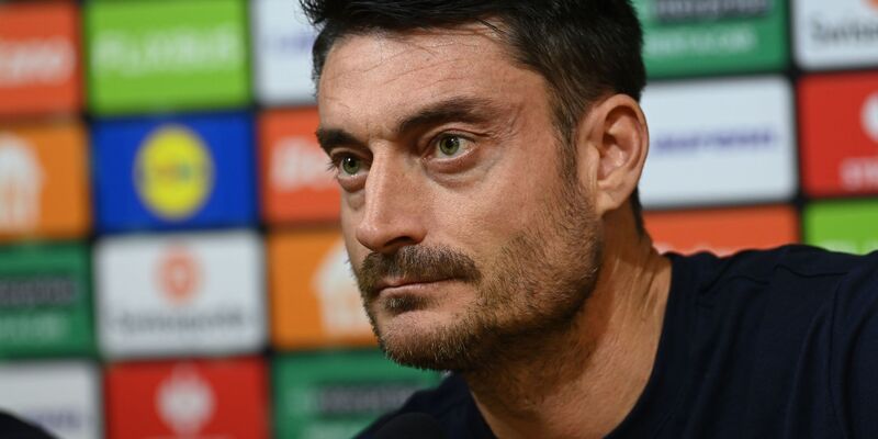 Albert Riera wird neuer Trainer von Eintracht Frankfurt. (Archivbild) - Foto: Ludek Perina/Zuma Press/dpa