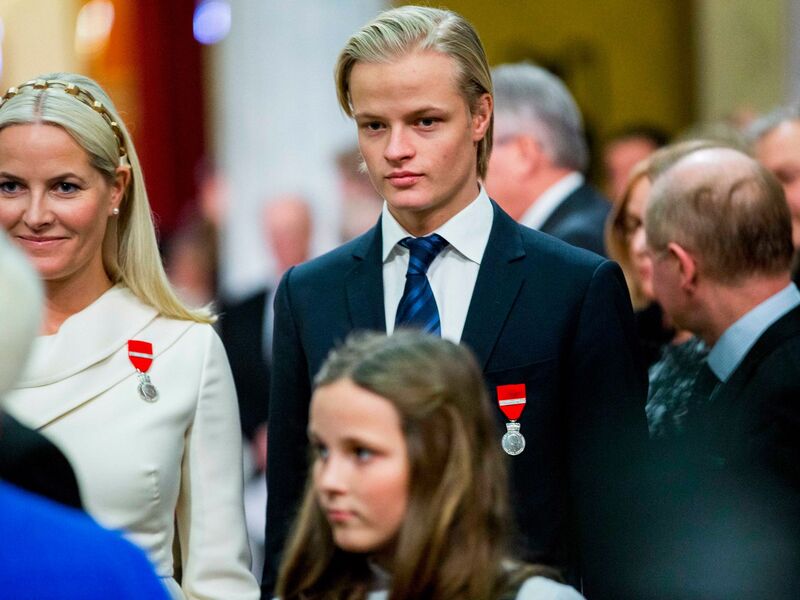 Marius Borg Høiby, der Sohn von Kronprinzessin Mette-Marit aus einer früheren Beziehung, ist in 38 Punkten angeklagt - unter anderem wegen Vergewaltigung. (Archivbild) - Foto: Vegard Wivestad Grott/NTB SCANPIX/EPA/dpa