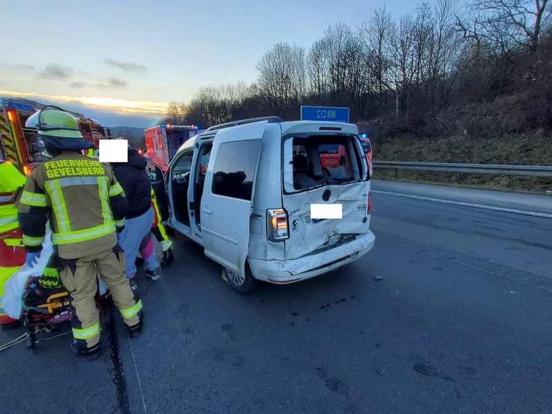 FW-EN: Verkehrsunfall auf der BAB1 - Foto: presseportal.de