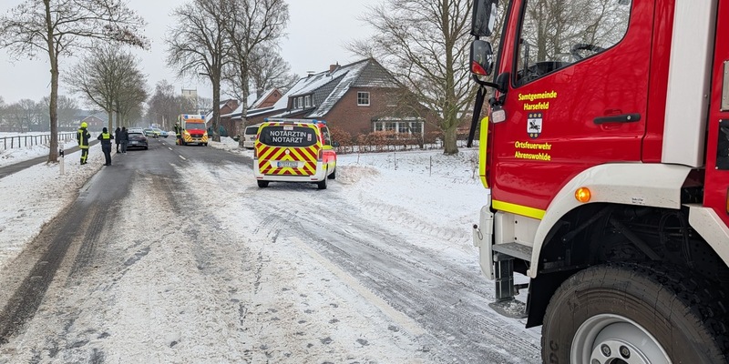 POL-STD: 21-jähriger VW-Busfahrer bei Unfall in Wangersen schwer verletzt - Foto: presseportal.de