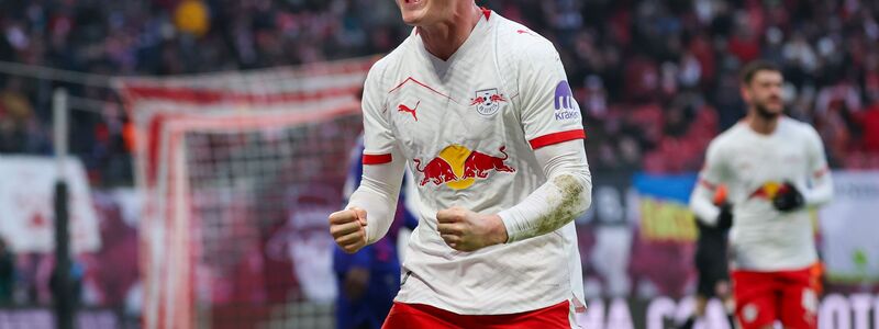 Conrad Harder jubelt über sein Tor zum 1:0. - Foto: Jan Woitas/dpa