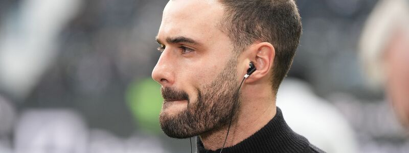 Machte sein letztes Spiel als Interimstrainer: Dennis Schmitt. - Foto: Marc Schüler/dpa