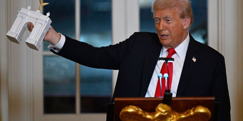 Trump will einen Riesen-Triumphbogen in Washington (Archivbild). - Foto: John McDonnell/AP/dpa