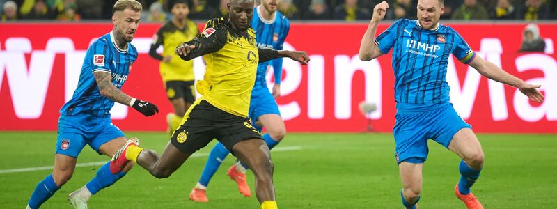 Der Guineer verschoss indes auch einen weiteren Strafstoß.  - Foto: Bernd Thissen/dpa