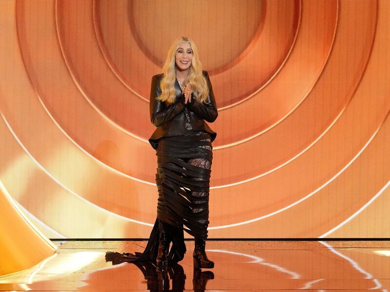 Cher bei den Grammys.  - Foto: Chris Pizzello/Invision/AP/dpa