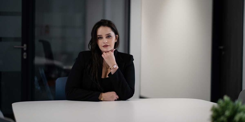 STRATEN Führungs- und Assistenz-System: Wie Rebecca Straten den Assistenzmarkt revolutioniert - Foto: presseportal.de