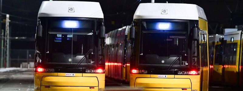 Der Berliner Nahverkehr ist seit den frühen Morgenstunden aufgrund des Warnstreiks nahezu vollständig eingestellt. - Foto: Sebastian Christoph Gollnow/dpa
