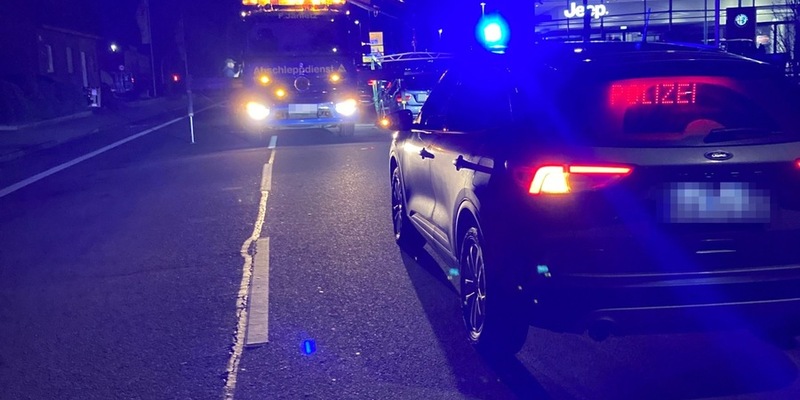 POL-COE: Dülmen/Autofahrer liefern sich verbotenes Rennen - Polizei stellt Autos und Führerscheine sicher - Foto: presseportal.de